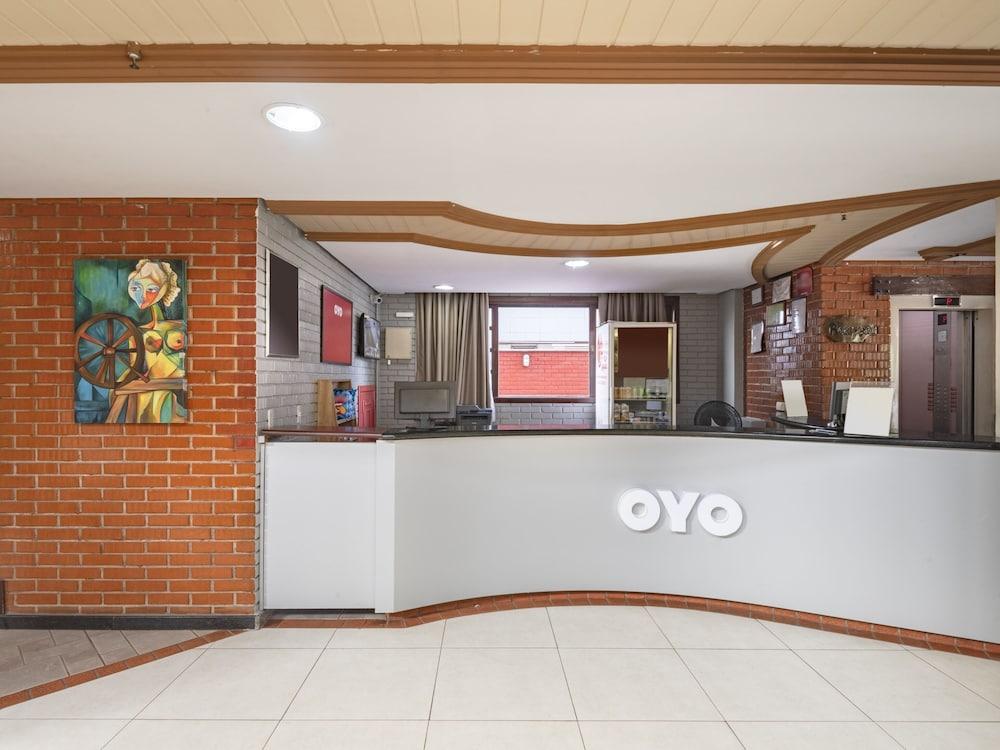 Rede Andrade Goiania Centro Hotel Exterior photo